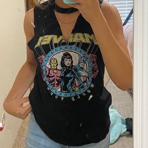 Black tank top with v neck choker